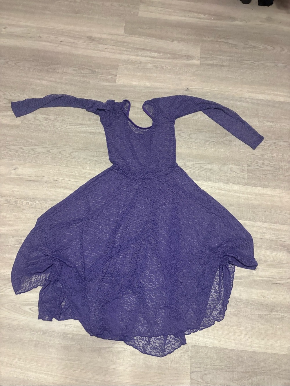Girls Purple Lace Long-Sleeve Party Dress